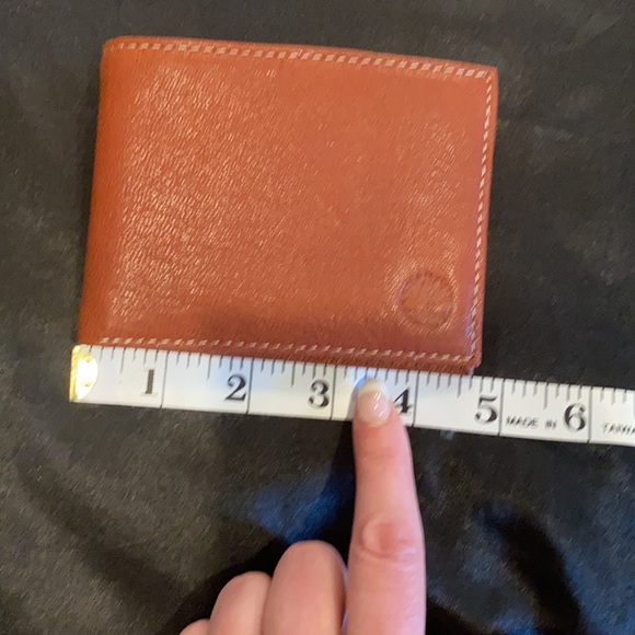 🍾CLOSET CLEAN OUT ACCEPTING ALL REASONABLE OFFERS🍾 - Picture 11 of 13